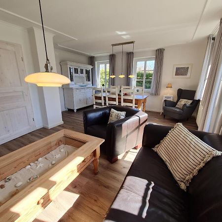 Ferienhaus Ellen, Eg Whg Utersum 外观 照片