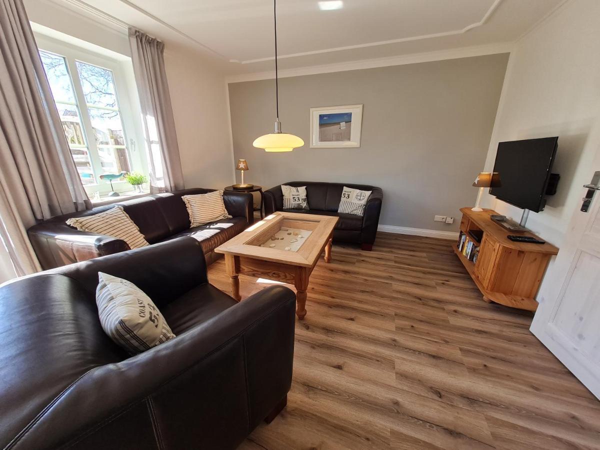 Ferienhaus Ellen, Eg Whg Utersum 外观 照片