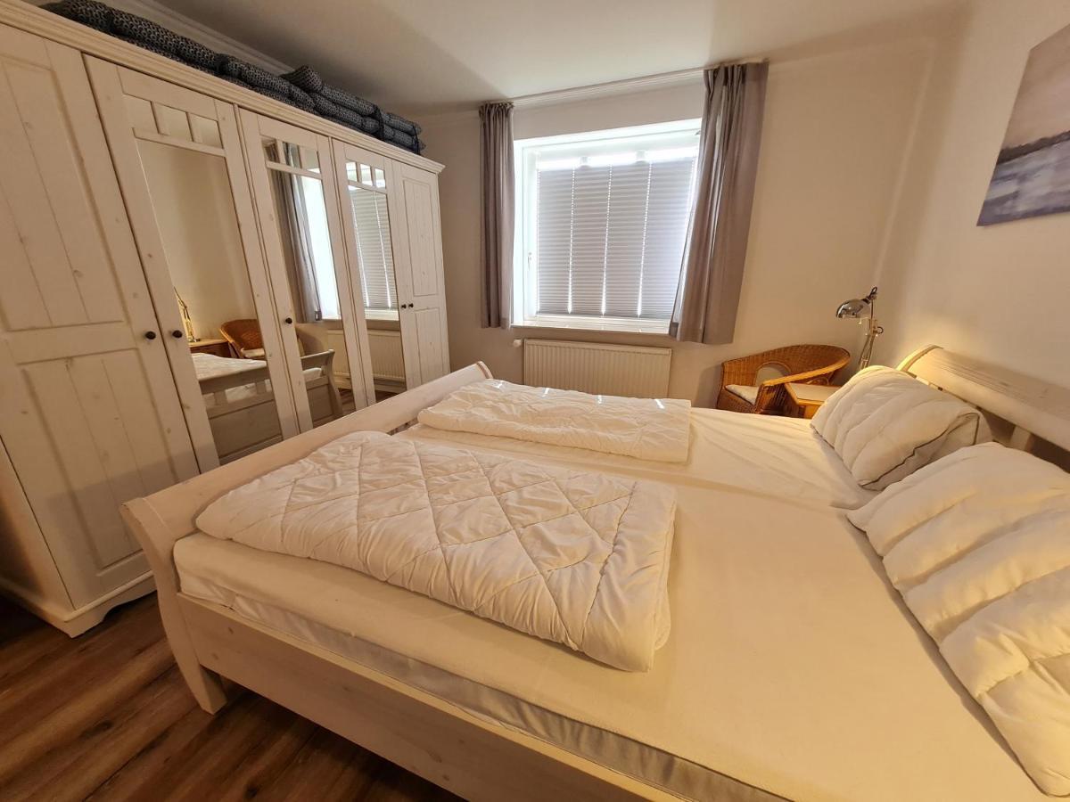 Ferienhaus Ellen, Eg Whg Utersum 外观 照片